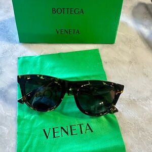 Bottega Veneta Green Tortoiseshell Sunglasses